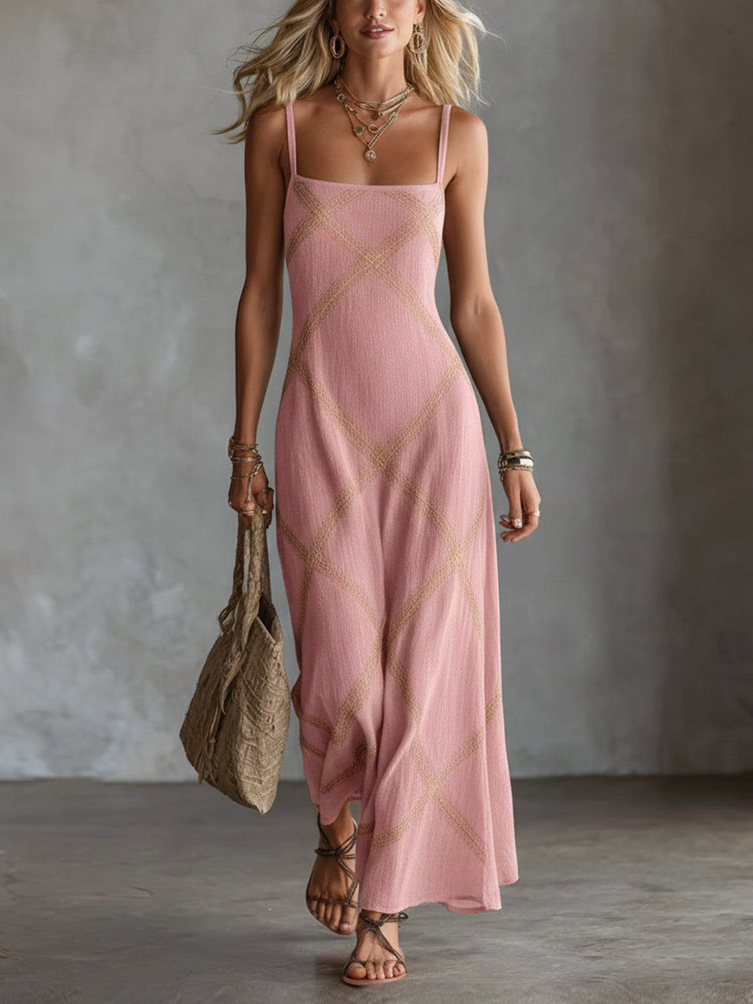 Paulia - Geometrisches Maxikleid mit quadratischem Ausschnitt