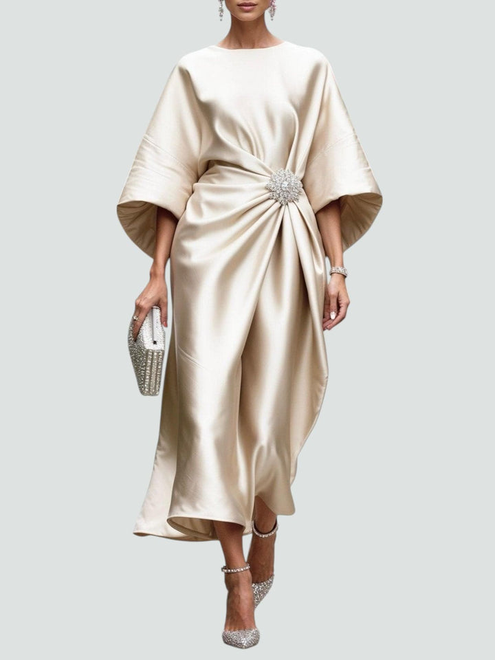 Tricia – Elegantes Satin-Maxikleid