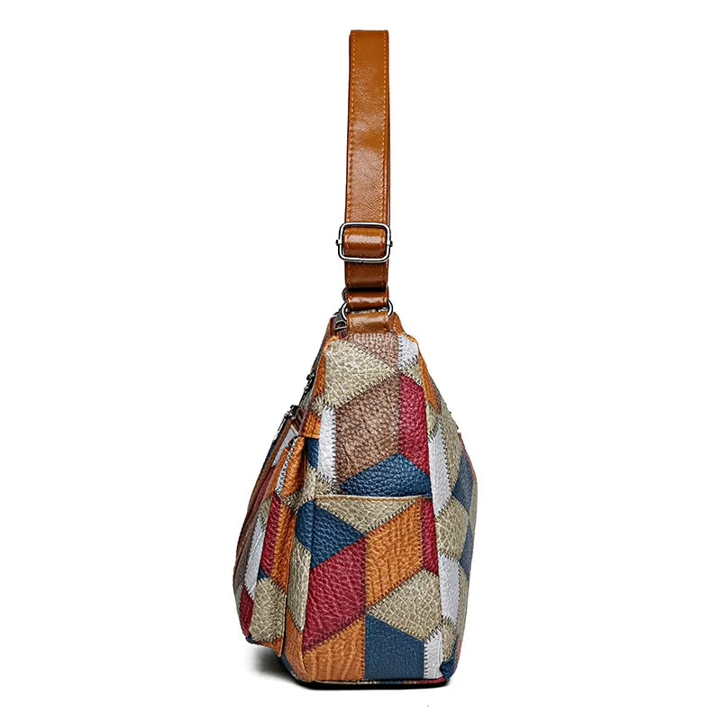 Carly – Handtasche aus veganem Leder im geometrischen Patchwork-Design