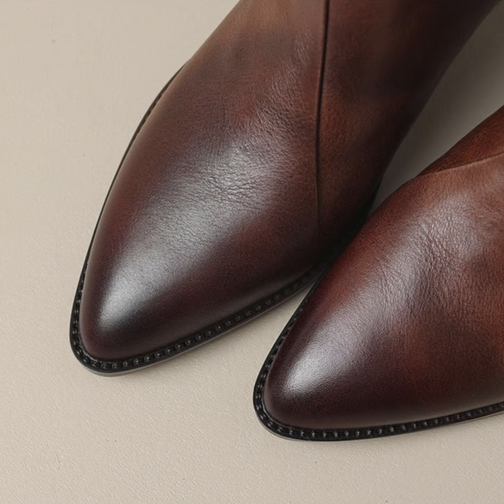 Carmelle – Luxuriöse Stiefeletten mit niedrigem Absatz