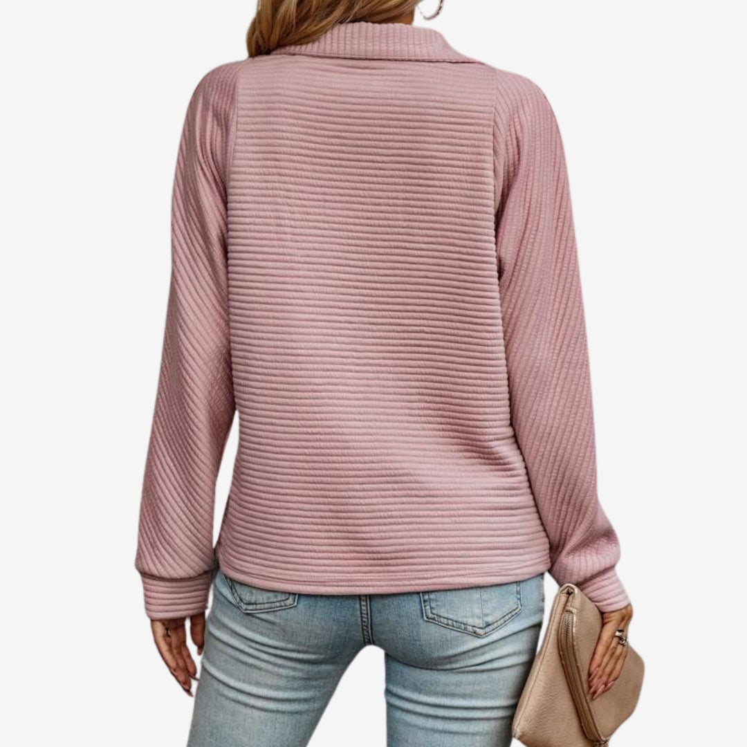 Holly | Elegantes V-Ausschnitt-Shirt