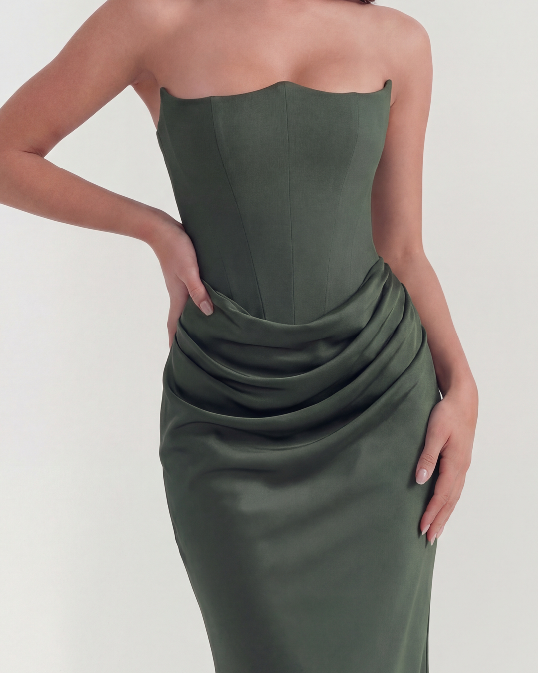 Yona – Elegantes Korsett-Maxikleid