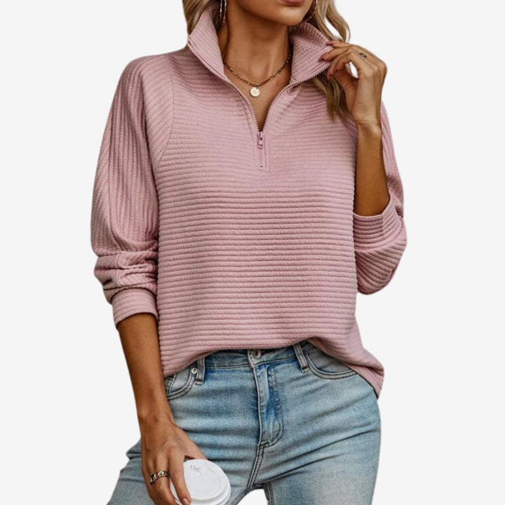 Holly | Elegantes V-Ausschnitt-Shirt