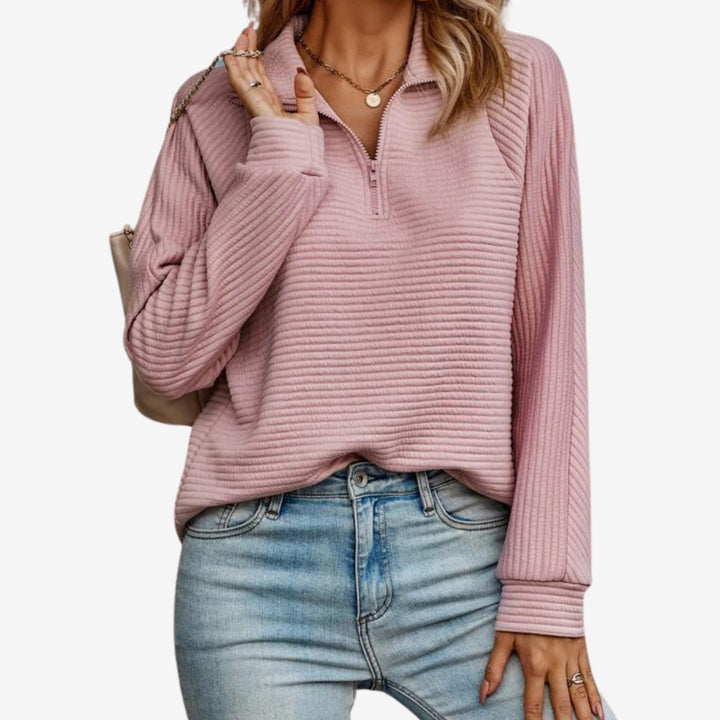 Holly | Elegantes V-Ausschnitt-Shirt