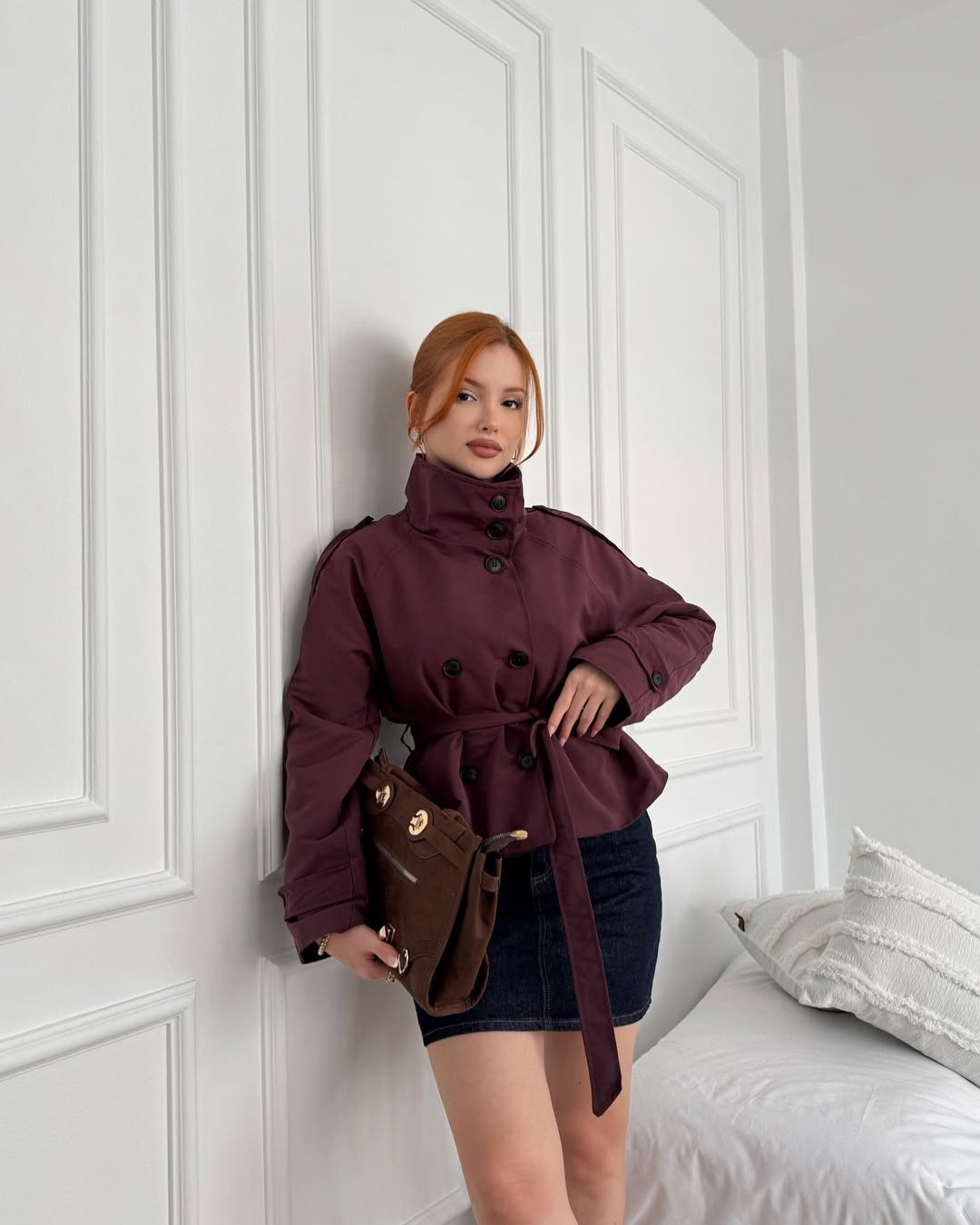 Alzea – Kurzer Trenchcoat mit Gürtel