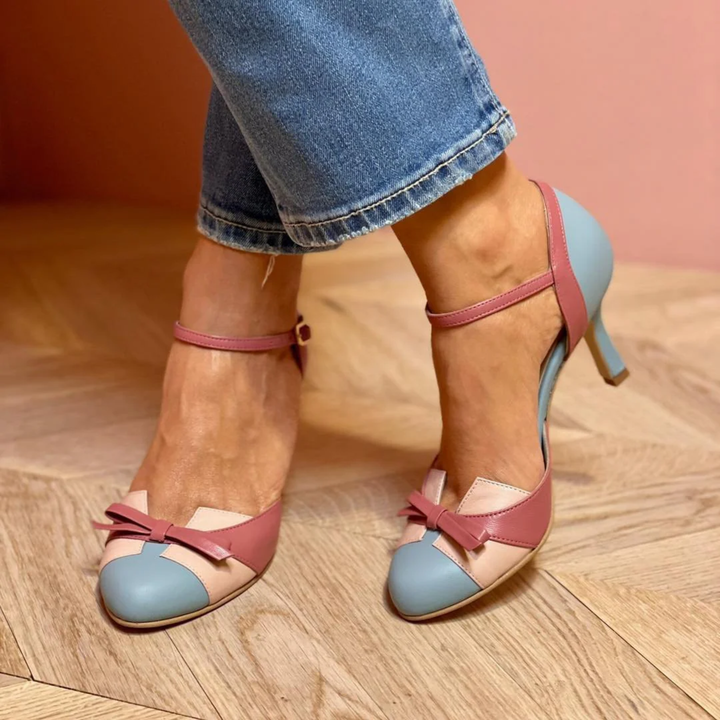 Rika - Vintage orthopädische Pumps mit Stütze