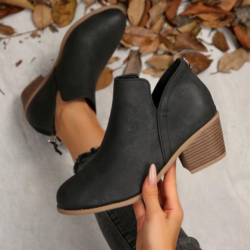 Hera – Stiefeletten mit strukturierten Fransen