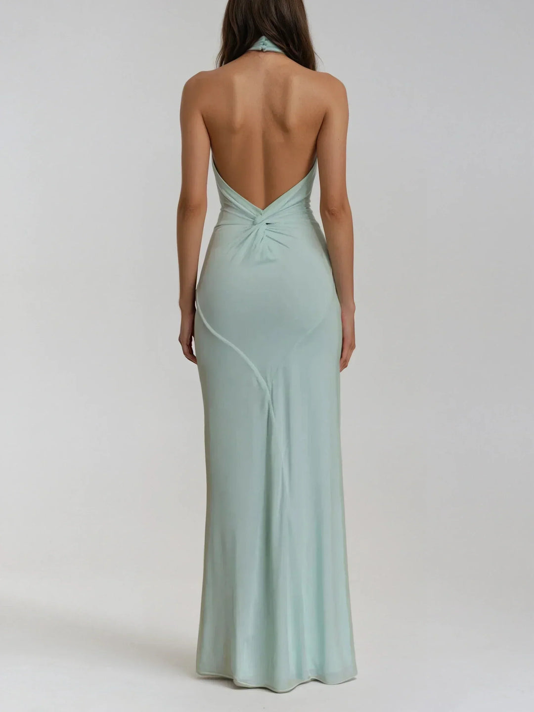 Jaiga – Maxi-Halterkleid für sommerliche Eleganz