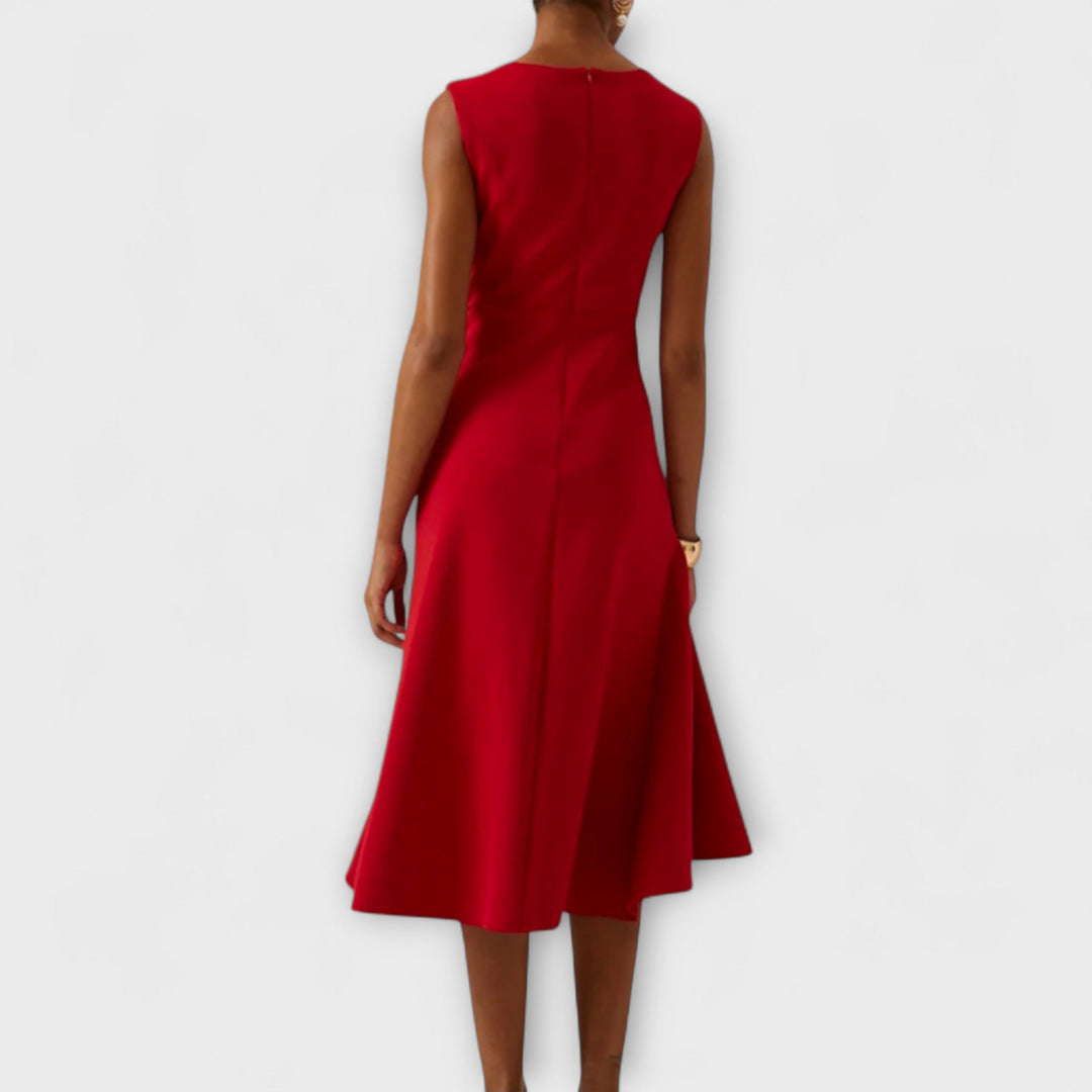 Maris – Asymmetrisches Midi-Kleid in Drapierung-Optik
