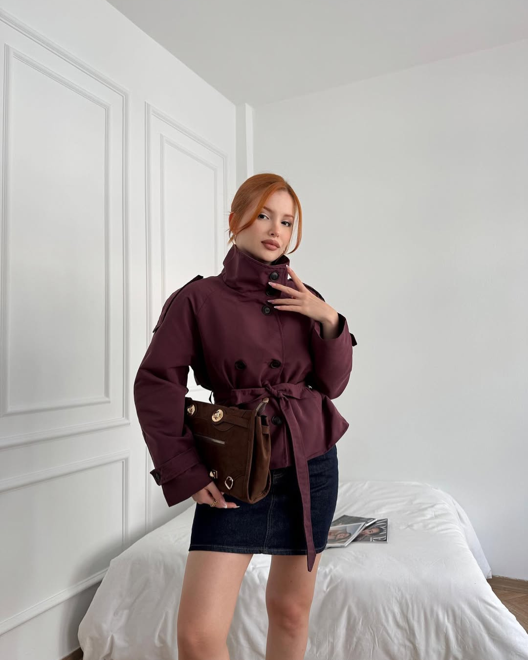 Alzea – Kurzer Trenchcoat mit Gürtel