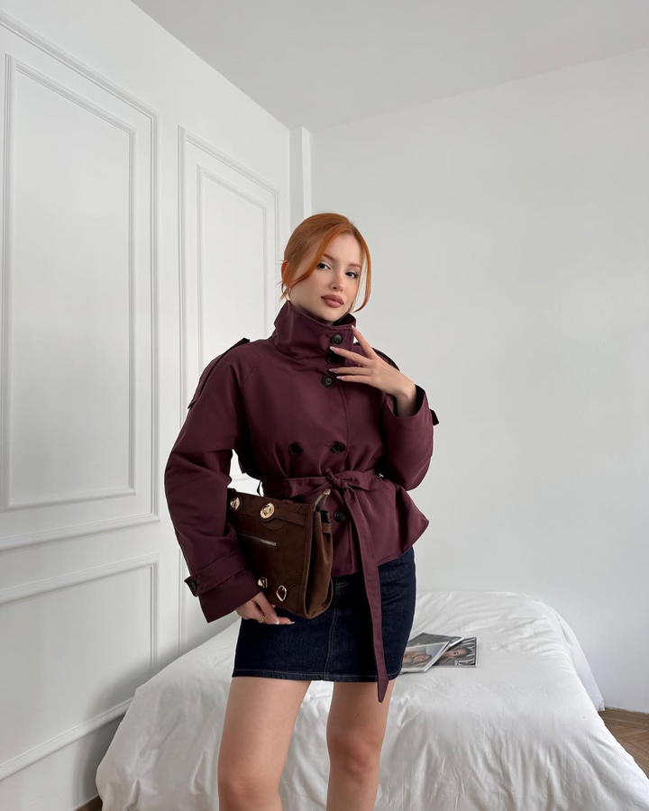 Alzea – Kurzer Trenchcoat mit Gürtel