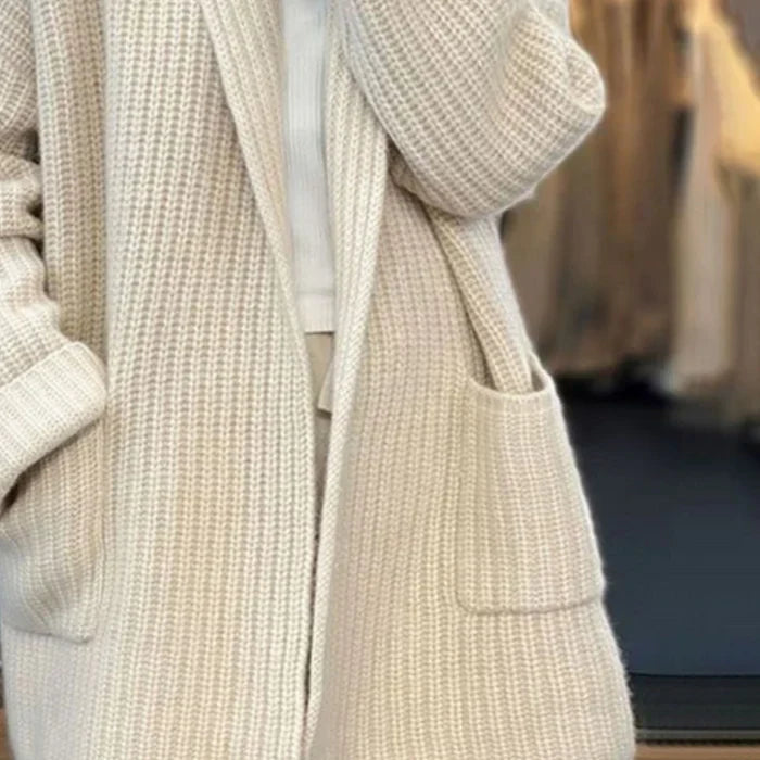 Yenna – Strickjacke mit Taschen