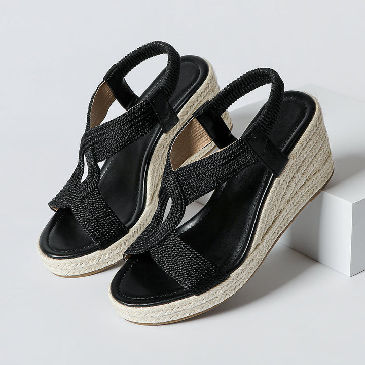 Helga - Geflochtene Keilsandalen für den Sommer