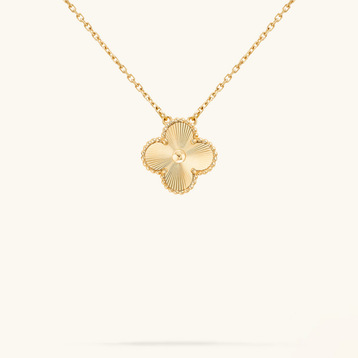 KLEEBLATT | Goldene Halskette