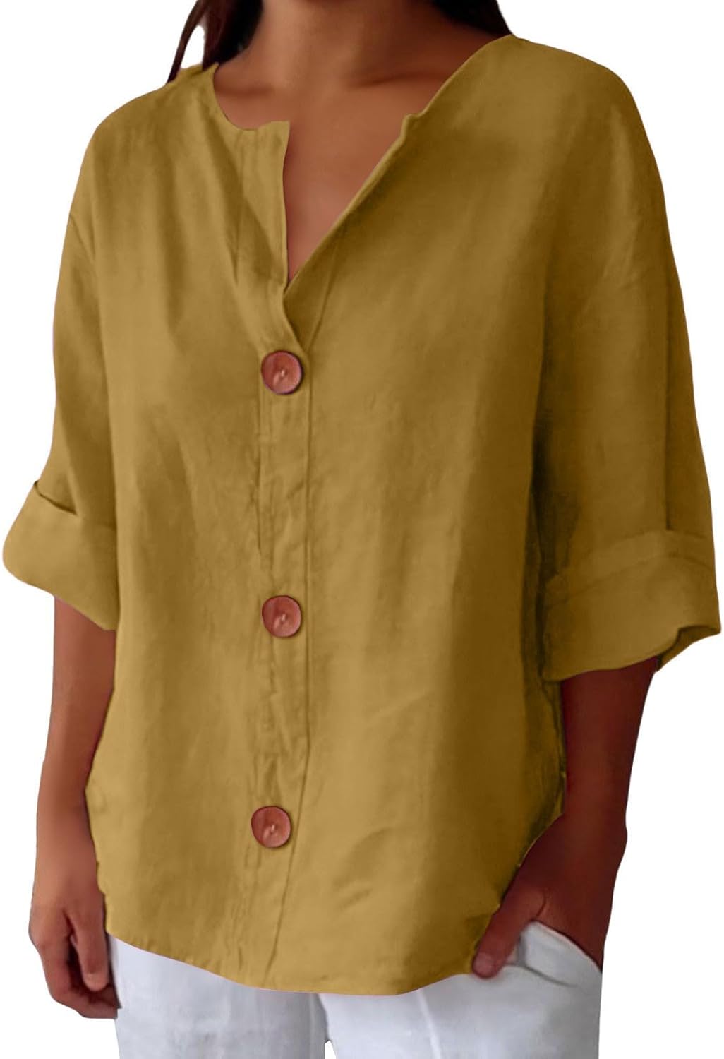Maira – Baumwoll-Leinen-Shirt mit V-Ausschnitt und Holzknöpfen