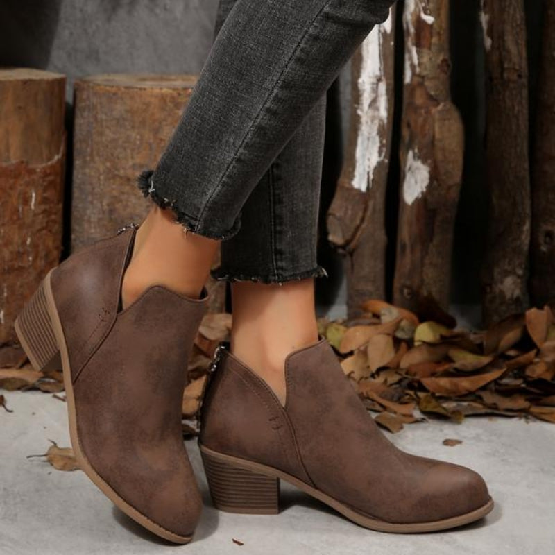Hera – Stiefeletten mit strukturierten Fransen