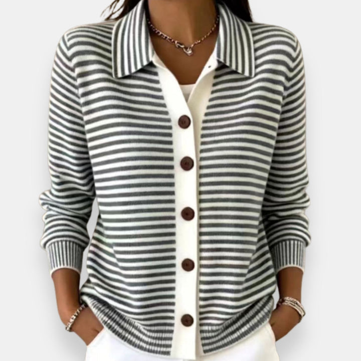 Jamie – Gestreifte Knopf-Strickjacke