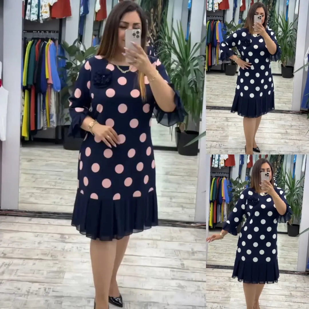 Linna – Plissiertes Midi-Kleid mit Punkten