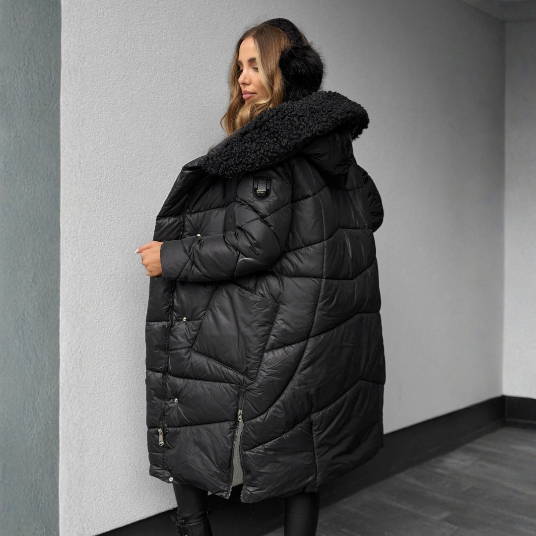 Tahlia – Steppmantel mit Kapuze