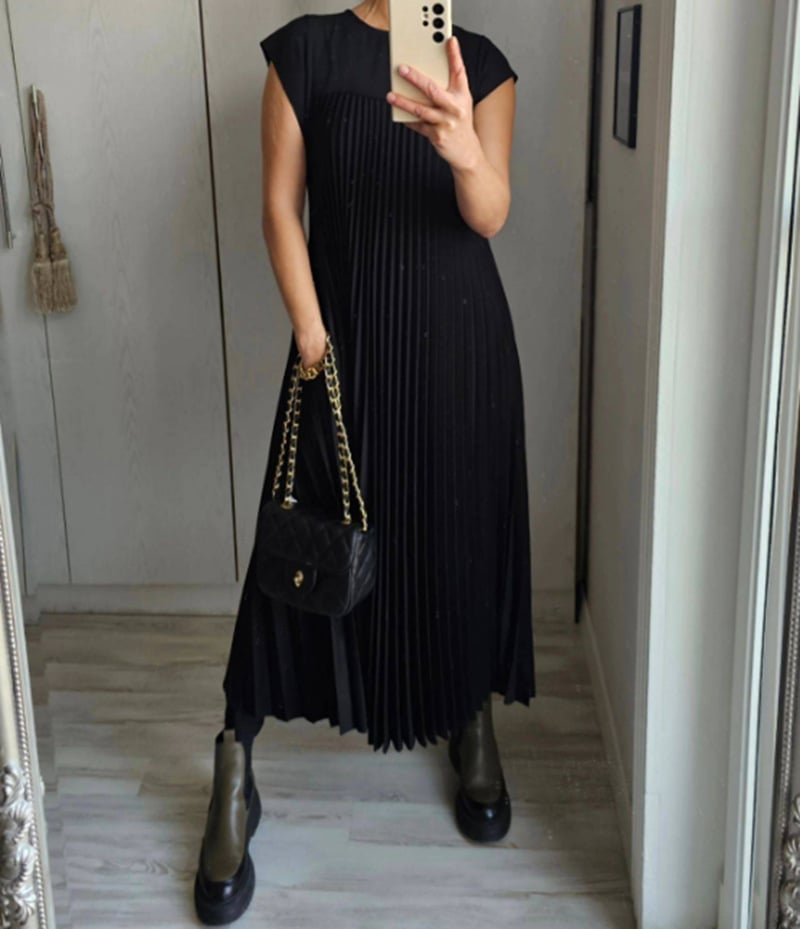 Lavina – Zeitloses Komfort-Kleid