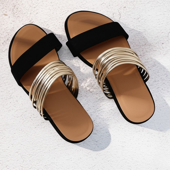Maribel - Wüstensandalen mit goldenen Akzenten