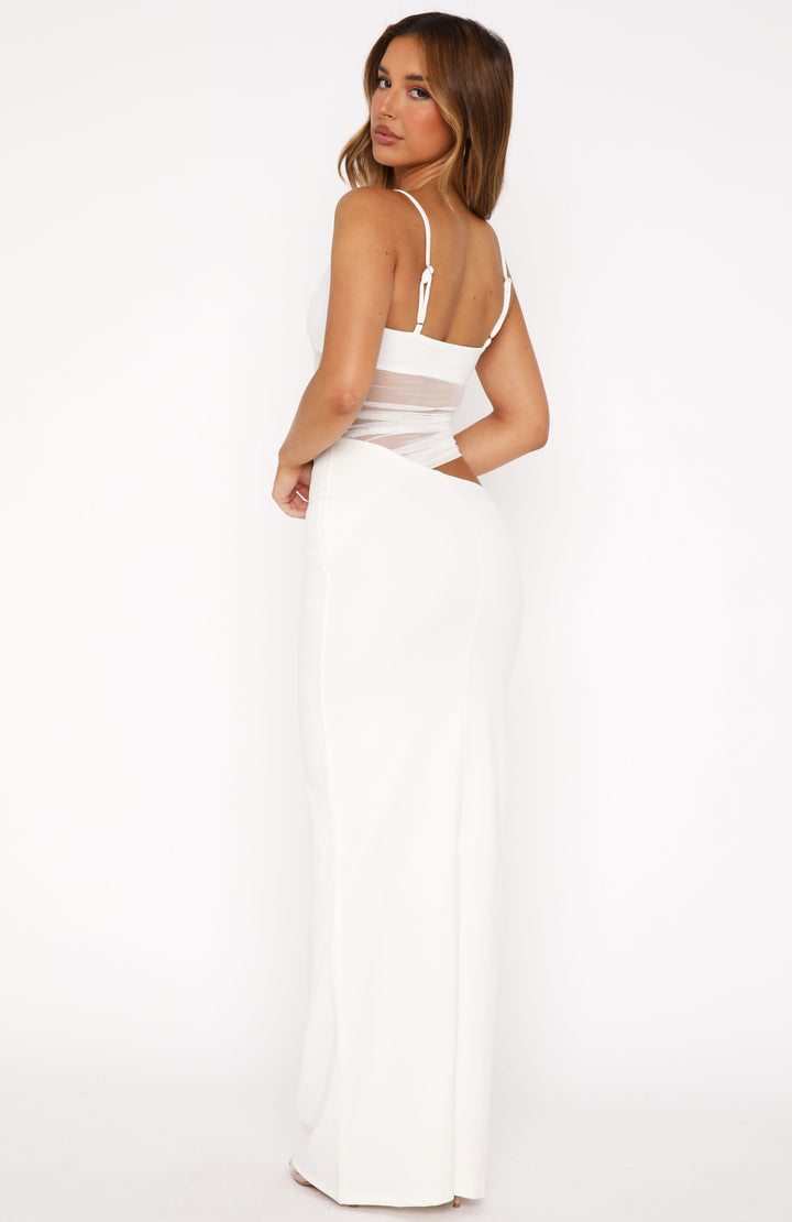 Lyca – Elegantes Maxikleid mit Cut-outs