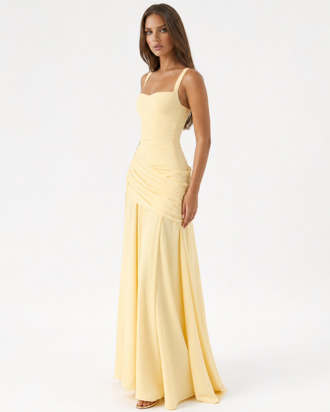 Seri – Maxi-Kleid mit gerafftem eckigem Ausschnitt