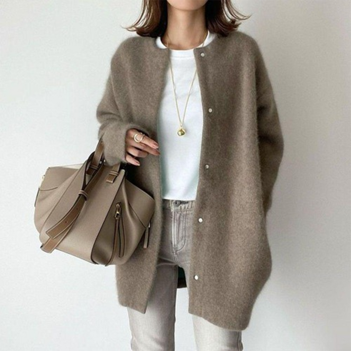 Amelia | Elegante Strickjacke