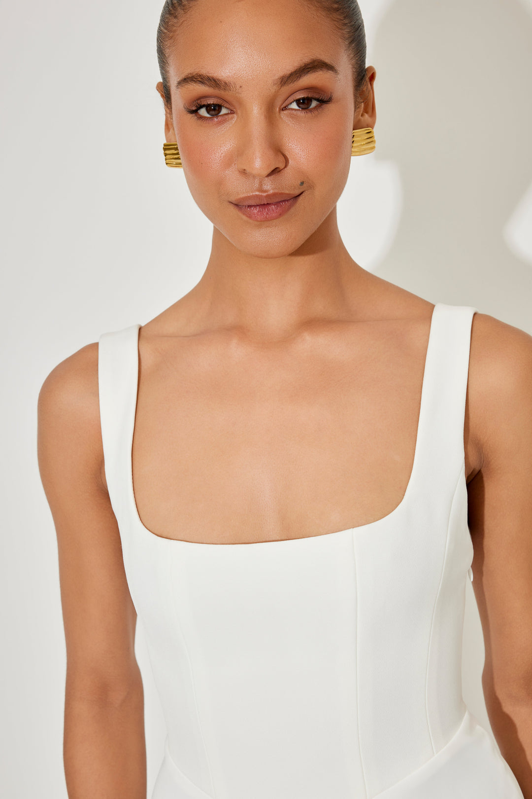 Leah – Zeitloses, fließendes Midikleid