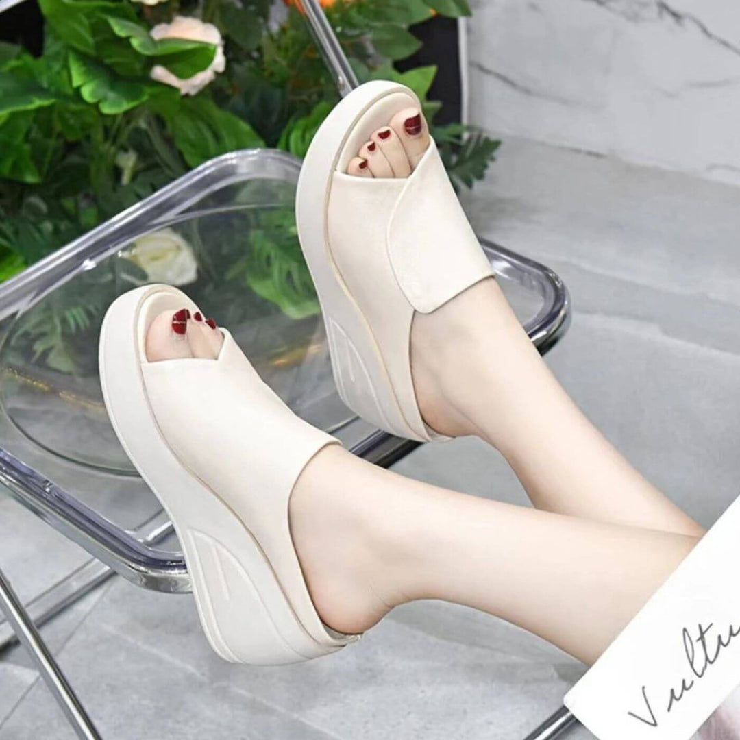 Marigold – Orthopädische Keilsandalen zum Hineinschlüpfen