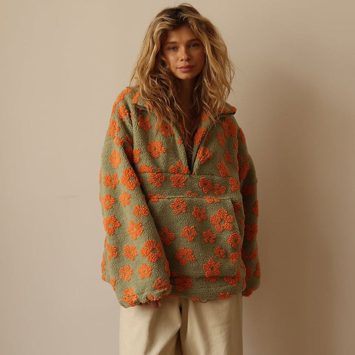 Masie – Bloom-Fleece mit floralen Details