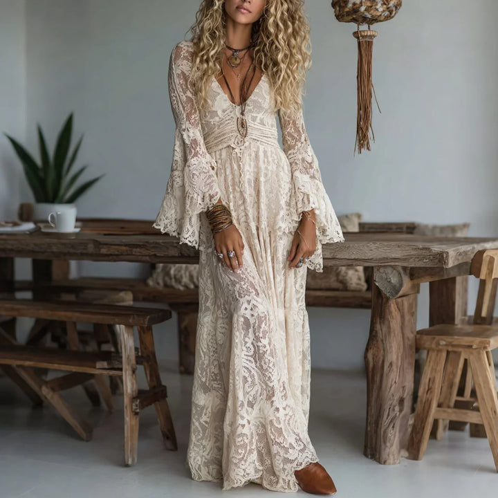 Roxanne – Böhmisches Maxikleid mit tiefem V-Ausschnitt