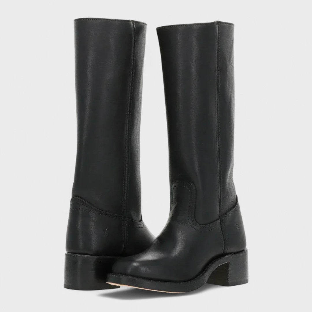 Reinna – Zeitlose Stiefel