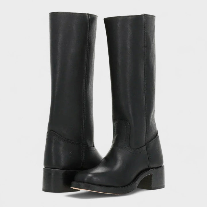 Reinna – Zeitlose Stiefel