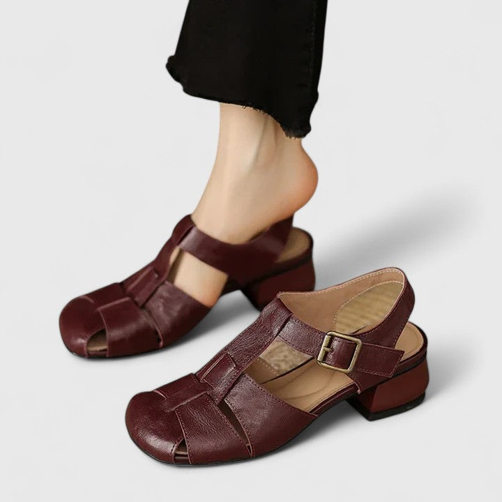 Madella – Elegante Ledersandalen mit Blockabsatz