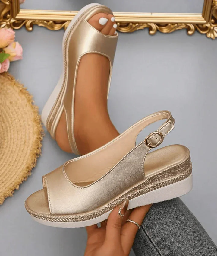 Mela – Gepolsterte Sommersandalen