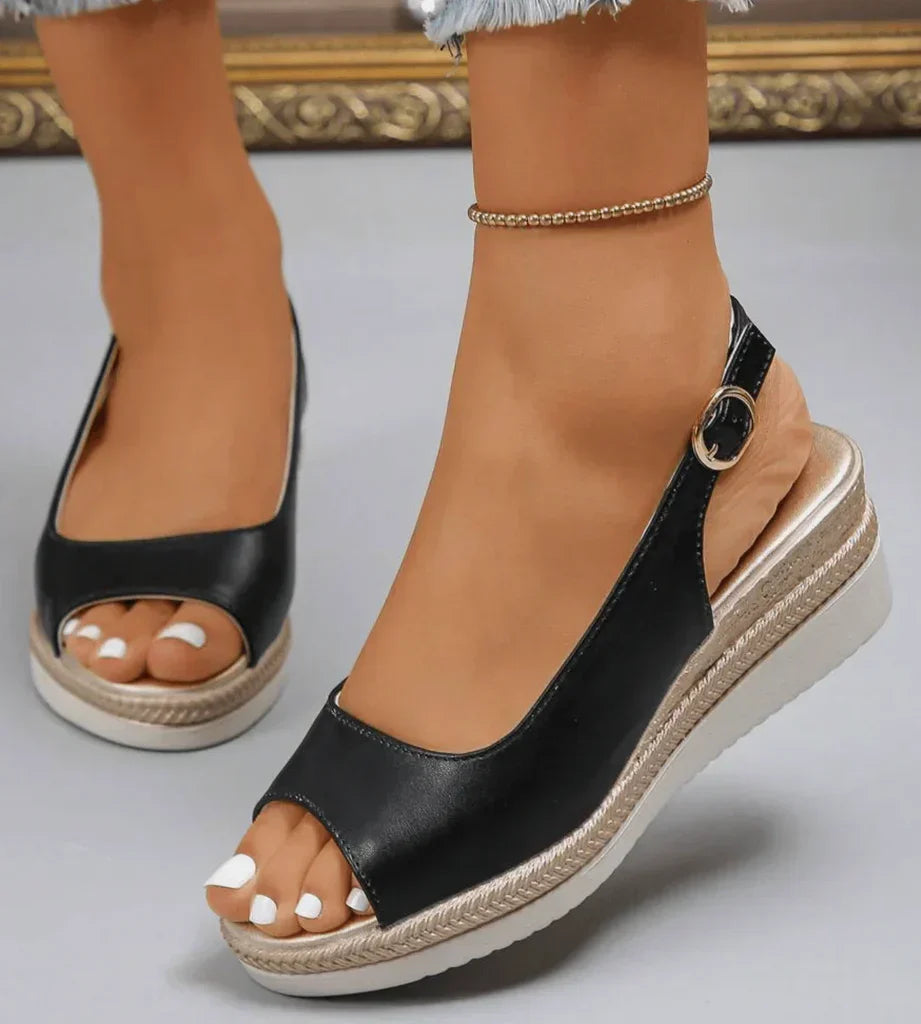 Mela – Gepolsterte Sommersandalen