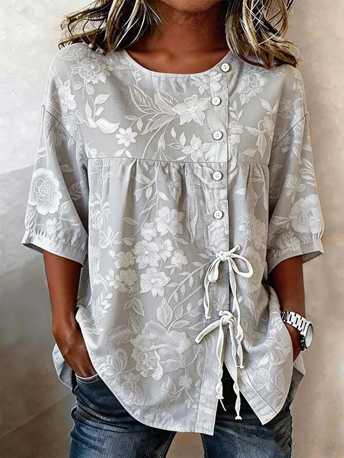 Catherine – Elegante Bluse mit Blumenstickerei