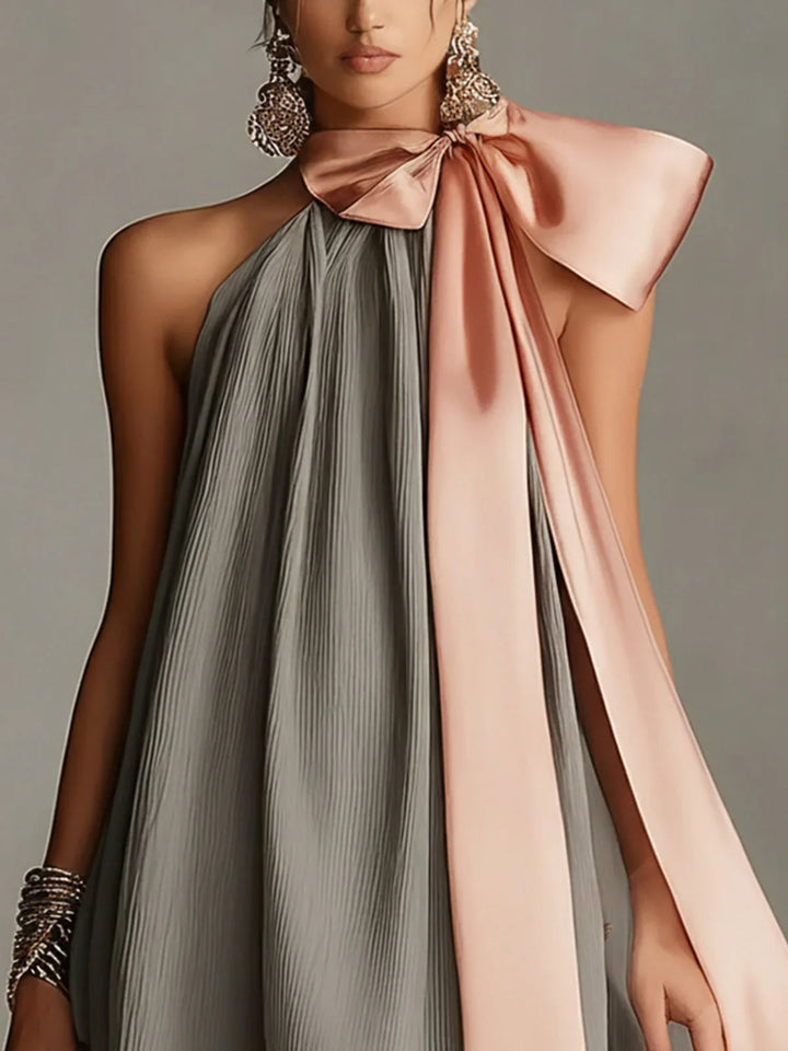 Zyra – Mini-Neckholder-Kleid aus Satin