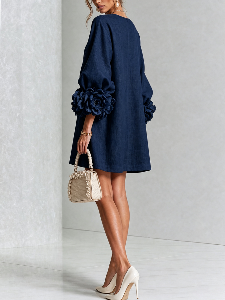 Imarie – Minikleid mit Blumenmuster und Manschettenärmeln