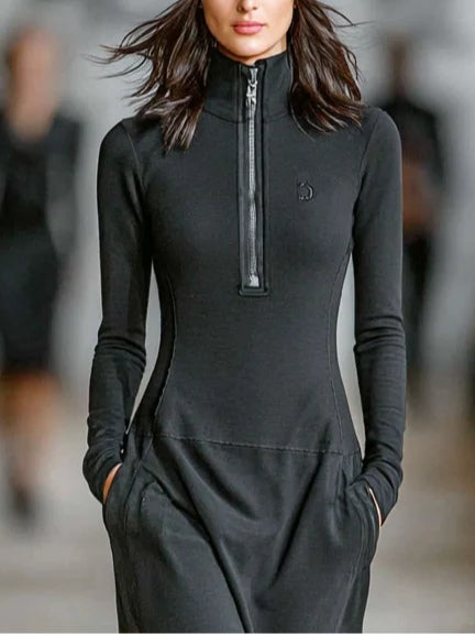 Anelie – Schwarzes Maxikleid mit Rollkragen und Reißverschluss