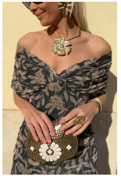 Noemi – Elegantes Maxikleid mit floraler Note