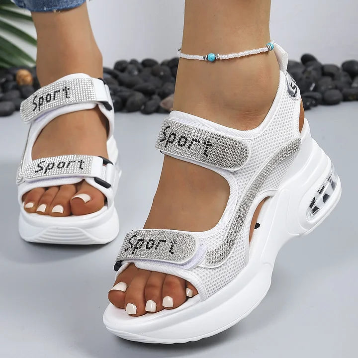 Riane - Orthopädische Plateau-Sandalen mit Kristalldetails
