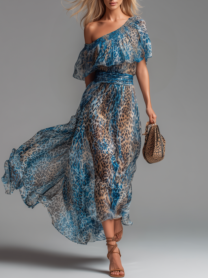Larrie - Maxikleid mit Animal-Print und One-Shoulder-Schnitt