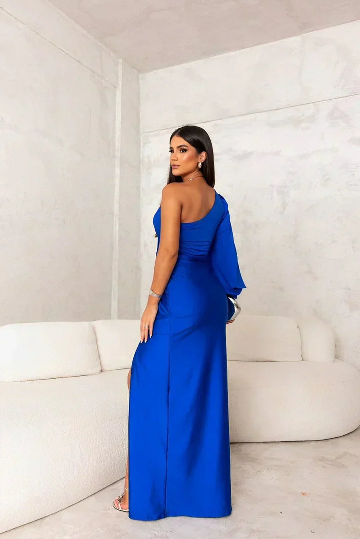 Zarra – Elegantes One-Shoulder-Maxikleid