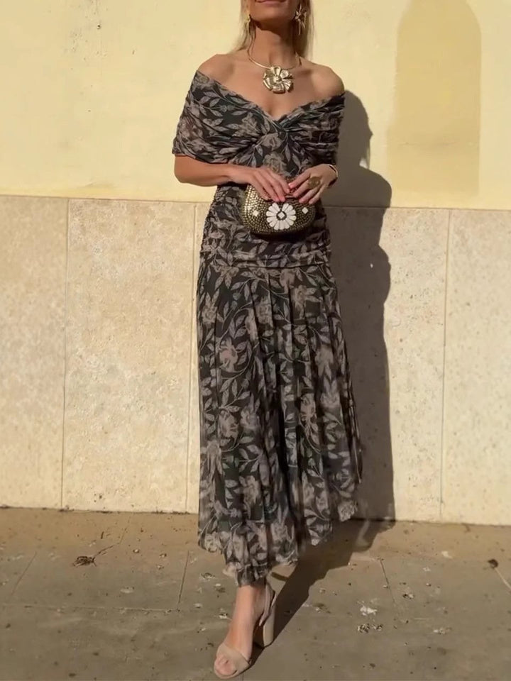 Noemi – Elegantes Maxikleid mit floraler Note