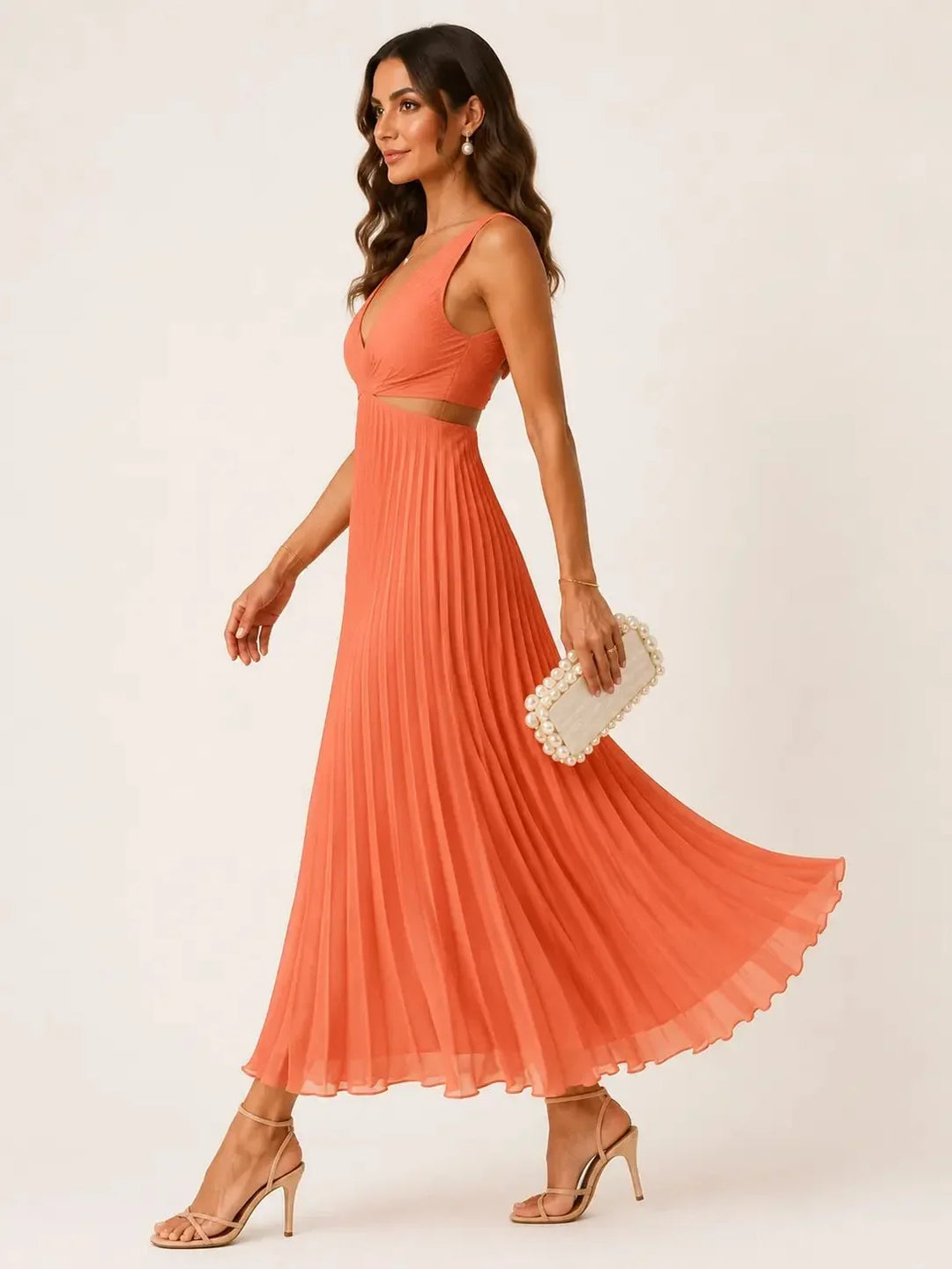 Eilene – Elegantes Maxikleid in Plissee-Optik