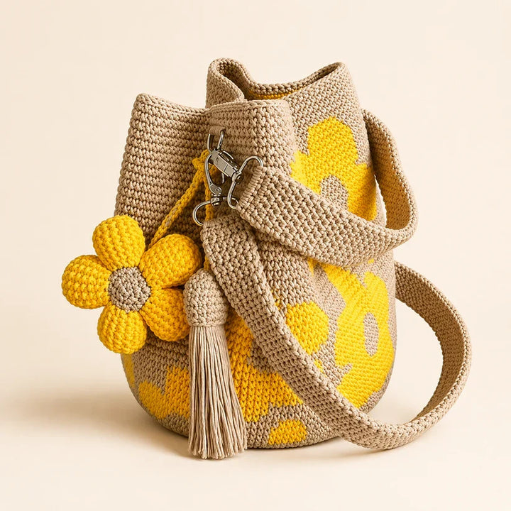 Livia - Handgefertigte Häkel-Tragetasche mit Blumenmuster