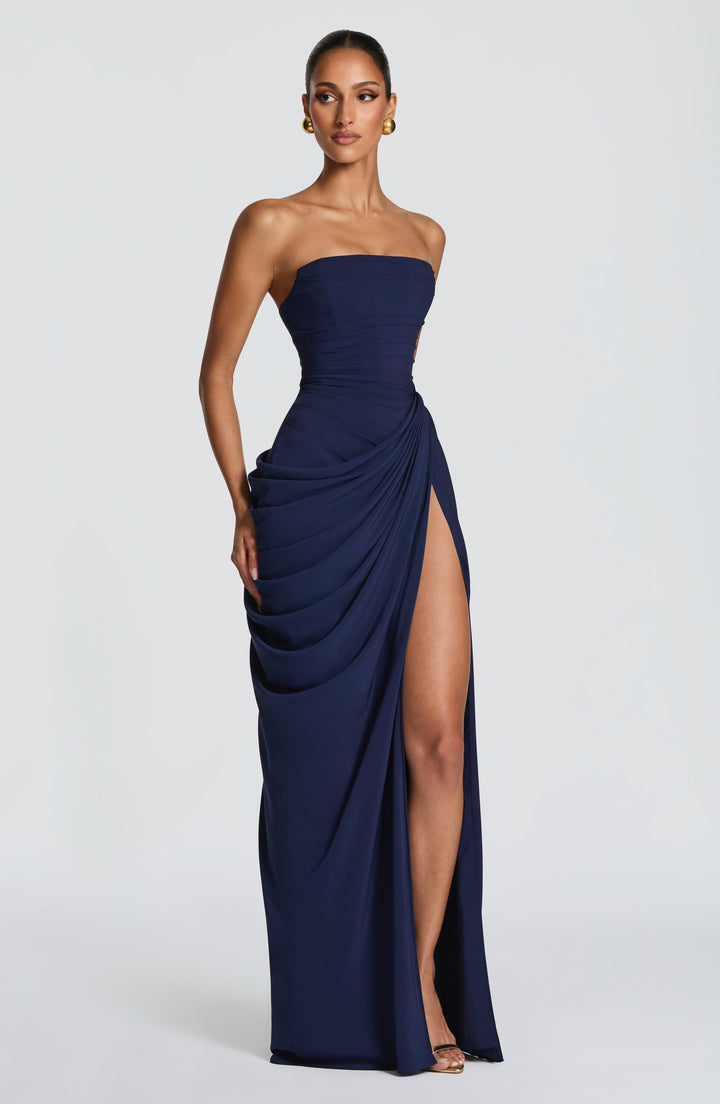 Lolita – Trägerloses Maxikleid mit Korsett