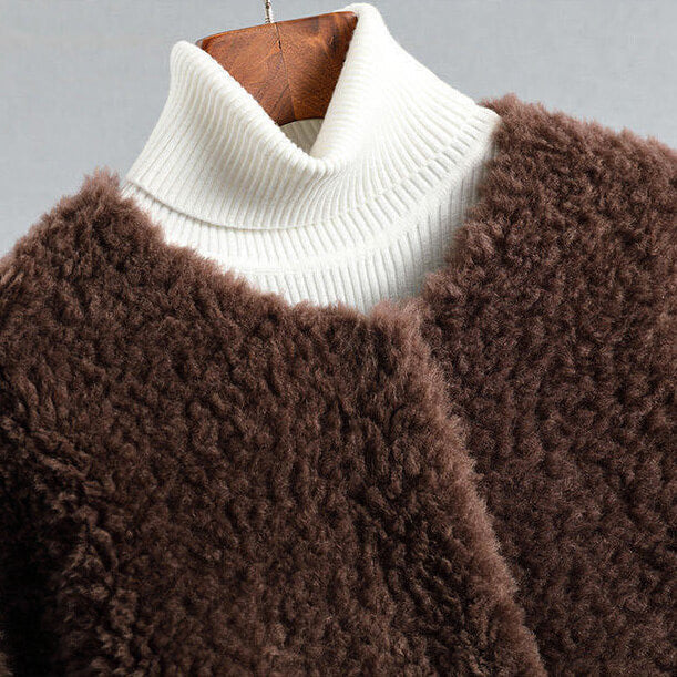 Cecille – Teddy-Mantel aus echtem Lammfell